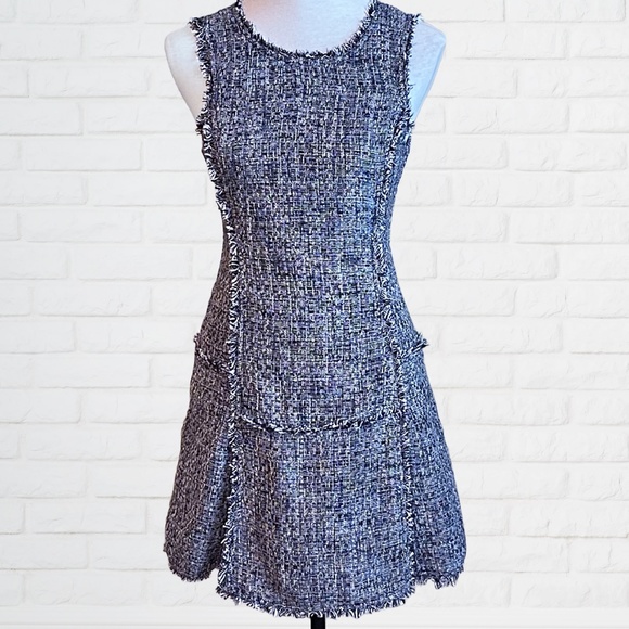 Banana Republic Dresses & Skirts - Banana Republic Tweed Fit n Flare Dress Size 2P